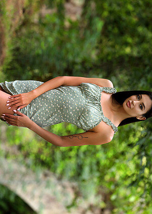 Mplstudios Mplstudios Model Hermaphrodite Outdoor Pussyimage