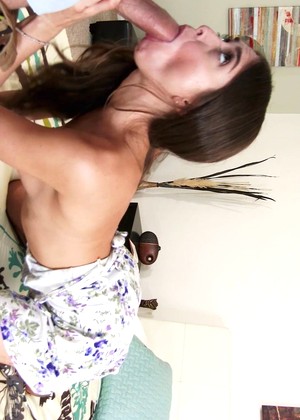 Riley Reid pics