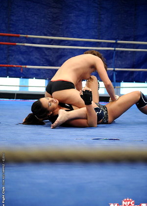 nudefightclub Eliska Cross pics