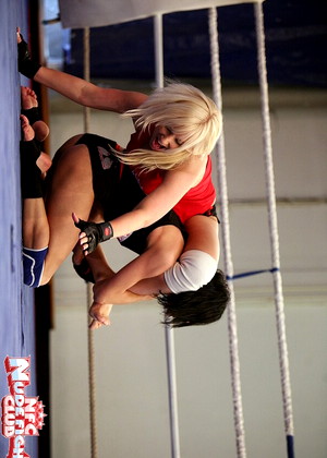 Wrestle Female Domination