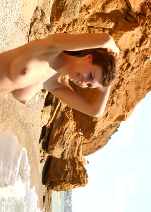 Nuerotica Irinka Hottest Beach Show
