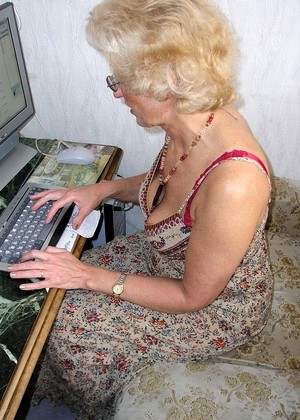 Olderwomanfun Model jpg 14