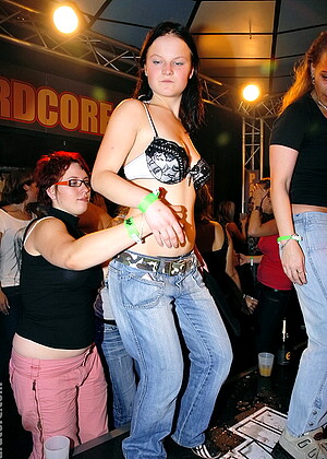 Partyhardcore Model jpg 2