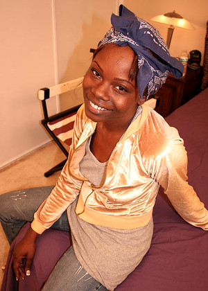 Pimpmyblackteen Model pics