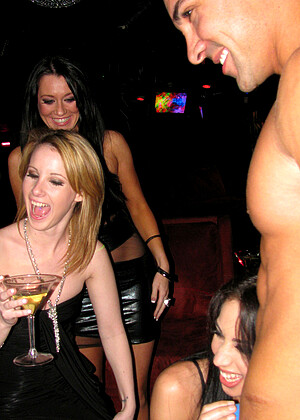 Pornprosnetwork Aries Stone Sexybabesvr Party Minka Short