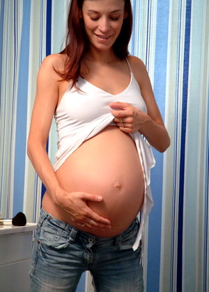 Preggolicious Kimmy Gorgeous Pregnant Pornostar