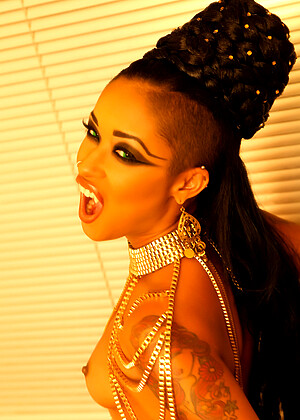 Skin Diamond pics