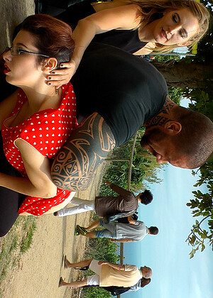 Publicdisgrace Mona Wales Rob Diesel Valentina Bianco Zenda Sexy Little Bondage Desi Aunty