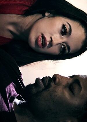 puretaboo Isiah Maxwell pics