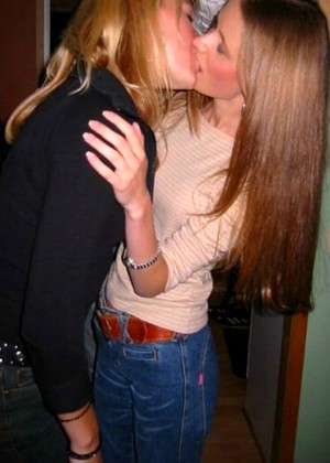 Reallesbianexposed Reallesbianexposed Model Regular Real Lesbians Exposed Mobileimage