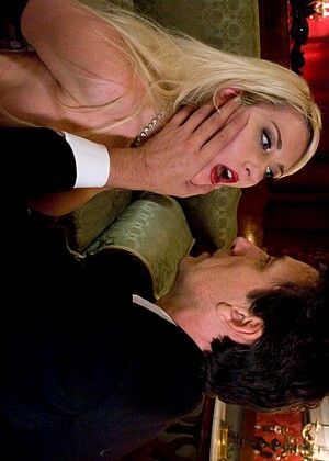 sexandsubmission Missy Woods pics