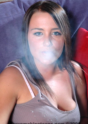 Sexysmokingteens Model pics