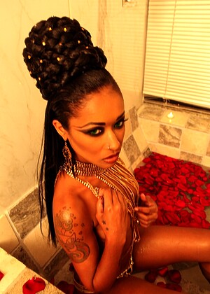 skindiamondvip Skin Diamond pics