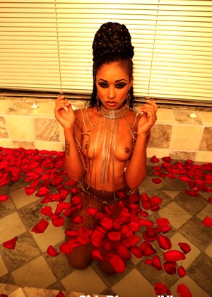 Skindiamondvip Skin Diamond Sponsored Hairy Greenhouse