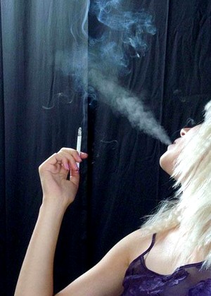 Smokingdivas Model jpg 12