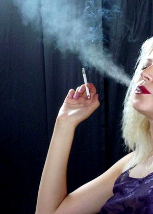 Smokingdivas Model jpg 2