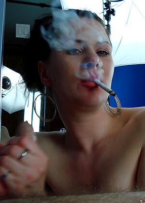 Smokingmina Model jpg 13