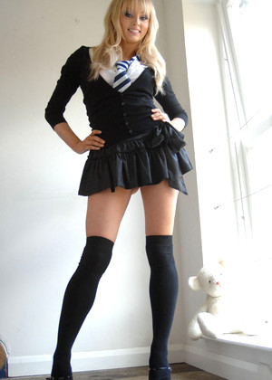 Stmackenzies Stmackenzies Model Ura Schoolgirl Tips