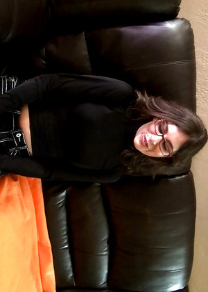 Streetblowjobs Kacie Castle Happy Close Up Newbie