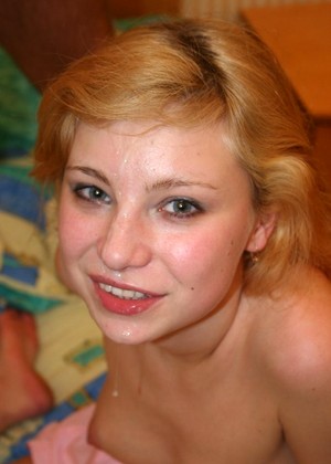 Studentsexparties Model jpg 3