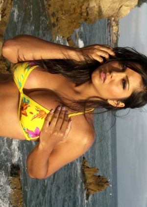 sunnyleone Sunny Leone pics