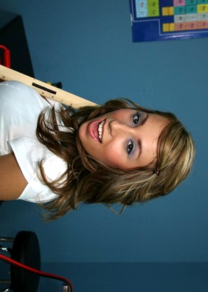 teamskeet Allyssa Hall pics