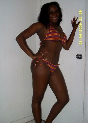 Teenieblackgirls Model pics