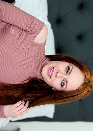 Ella Hughes pics