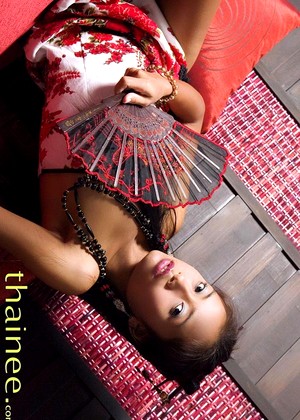 Thainee Model pics