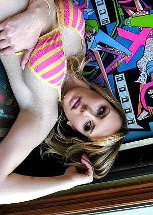 Brett Rossi pics