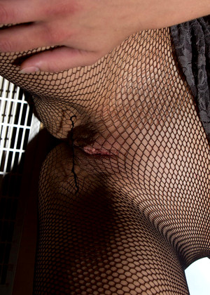 Thelifeerotic Melo Thursday Nipples Details