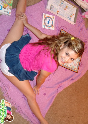 tinyteenpass Teen Topanga pics