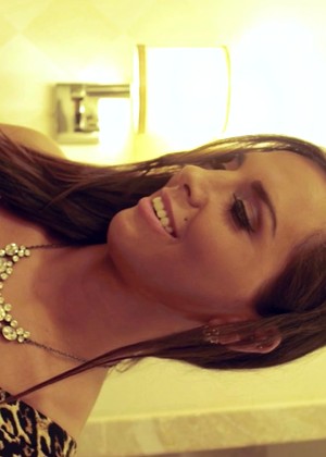 Sydney Leathers jpg 3