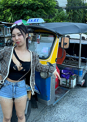 tuktukpatrol Akita Thai pics