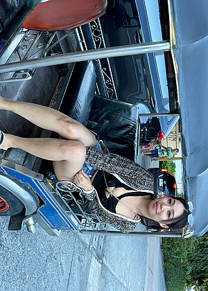 tuktukpatrol Akita Thai pics