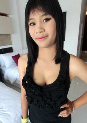 Tuktukpatrol Jang Plumber Asian Sexnude