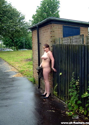 Ukflashers Gemma Advanced Nude In Public Pornxxx