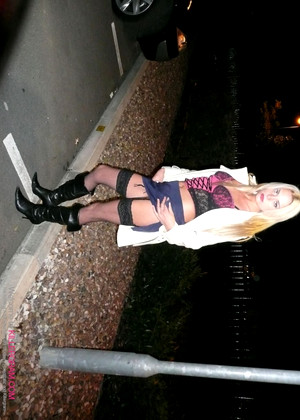 ukstreetwalkers Ava Martin pics