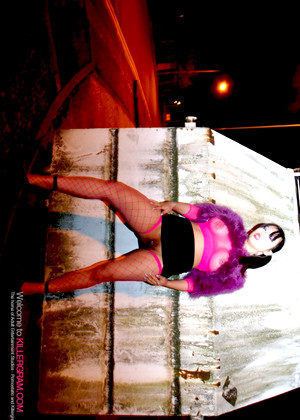 Ukstreetwalkers Tigerr Benson Ultra Pink Fishnets Xxxmag