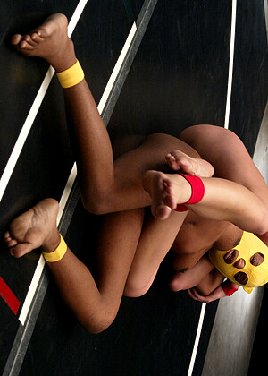 Ultimatesurrender Crimson Ninja Yellow Kitty Homegirlsparty Sports Actress