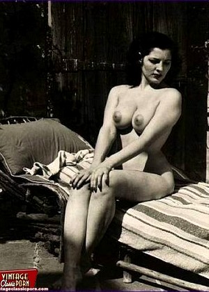 Vintageclassicporn Model jpg 4