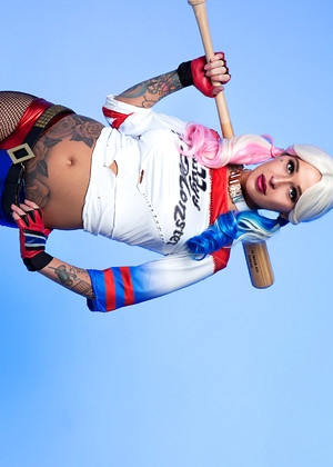 Vrcosplay Kleio Valentien Superhero Hardcore Free Pass