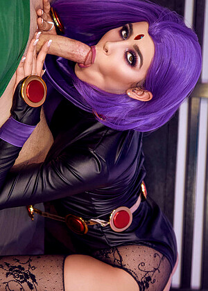 vrcosplayx Kylie Rocket pics