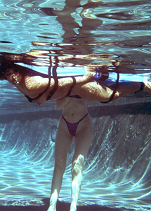 waterbondage Audrey Leigh pics