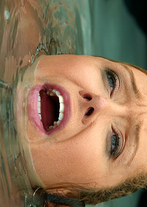 waterbondage Christina Carter pics
