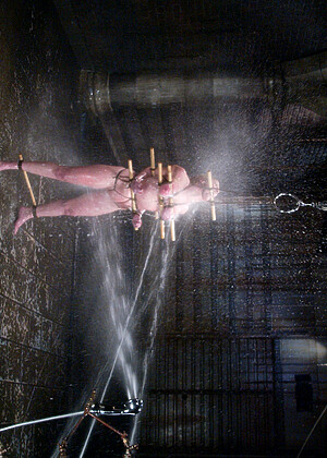Waterbondage Dee Williams Pussypic Wet Sexpics