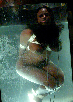 Jada Fire pics