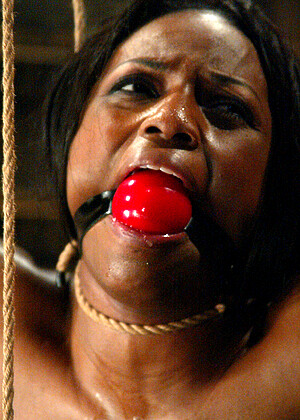 Jada Fire pics