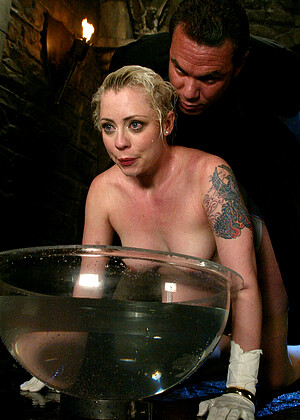 waterbondage Lorelei Lee pics