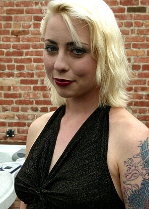 waterbondage Lorelei Lee pics